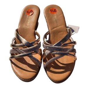 Maggenti Elegant Women's Strappy Sandals
